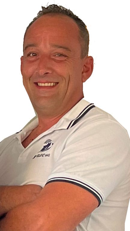 Jérôme Piganeau, fondateur de JP ELEC, installateur électrique certifié RGE